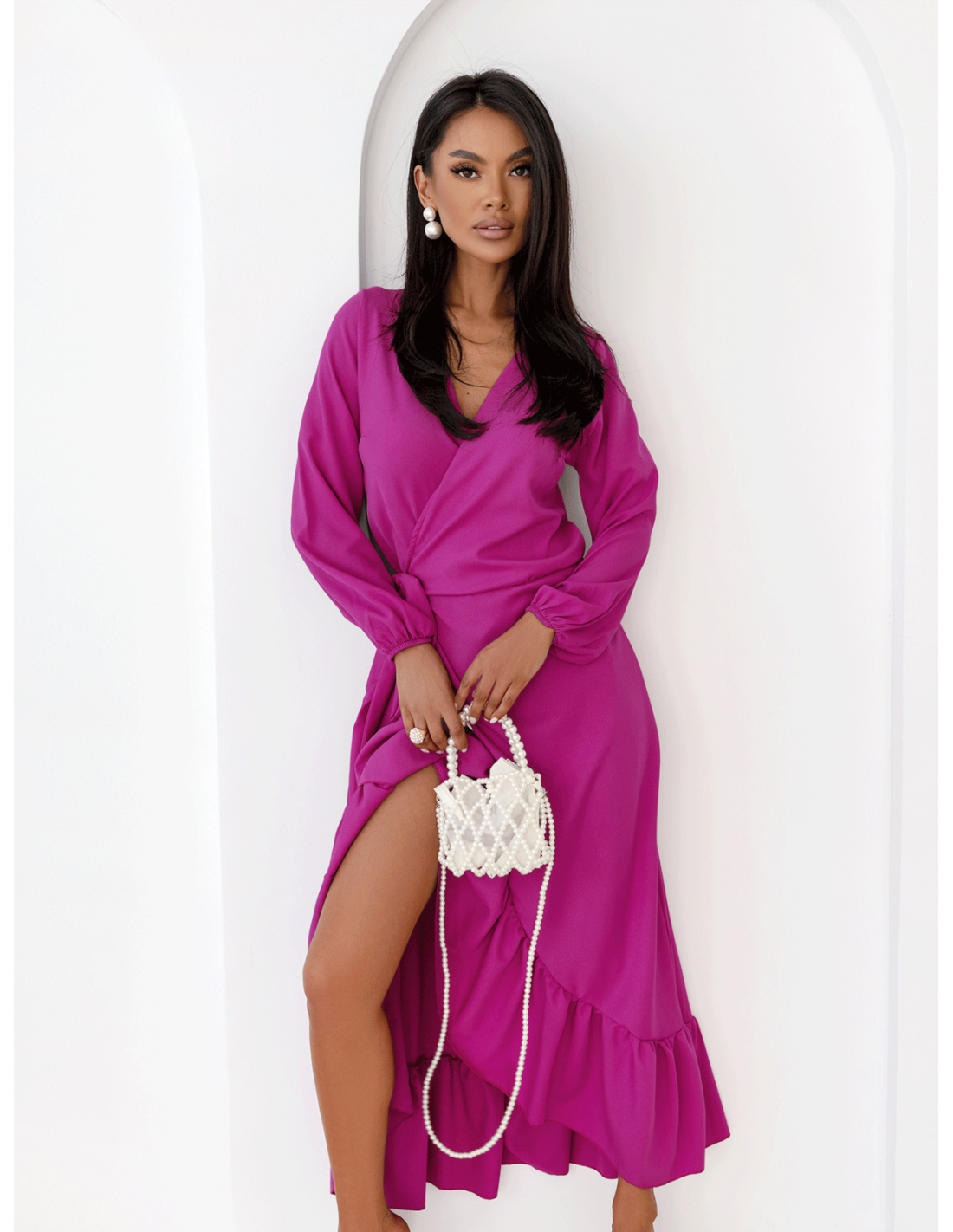 Przekładana maxi sukienka z falbanami BONETI - fuksjowa