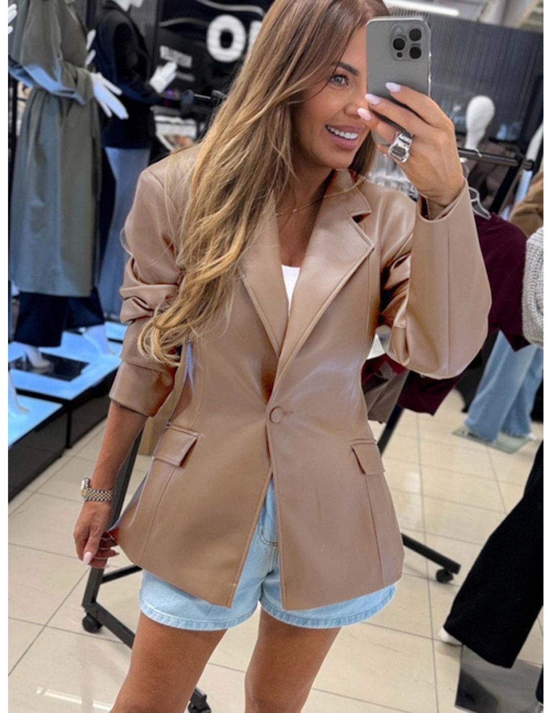 Taliowana marynarka z ekoskóry ARVELA - cappuccino