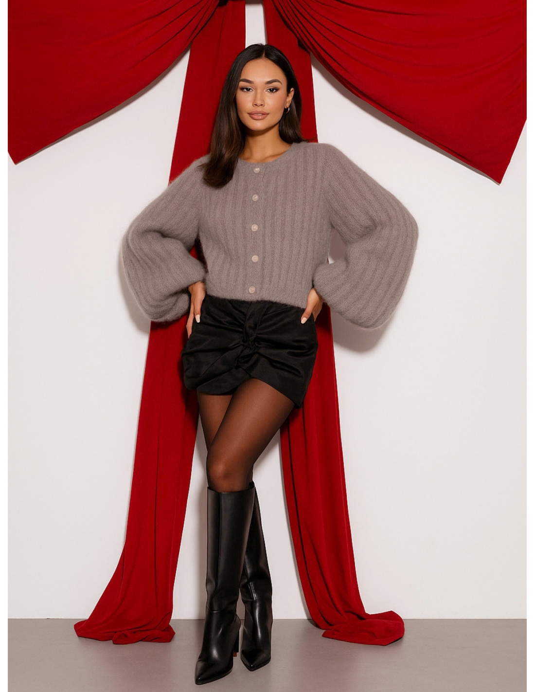 Moherowy sweter zapinany na guziki TIJO - mocha mousse