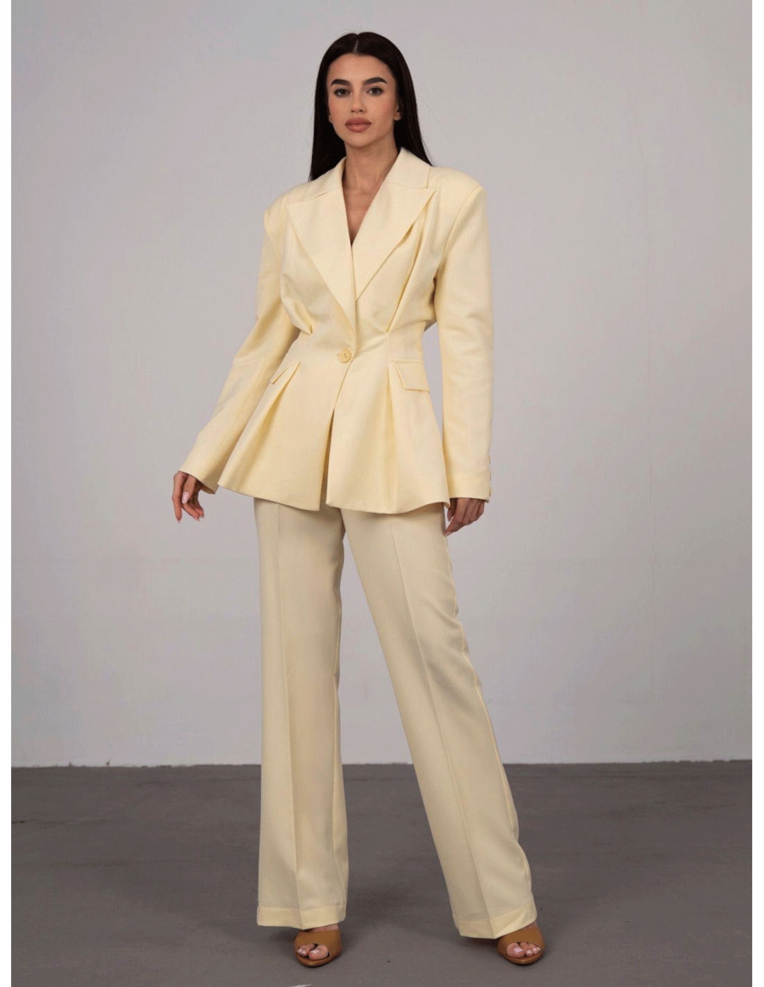 Długa taliowana marynarka TERRY - bananowa