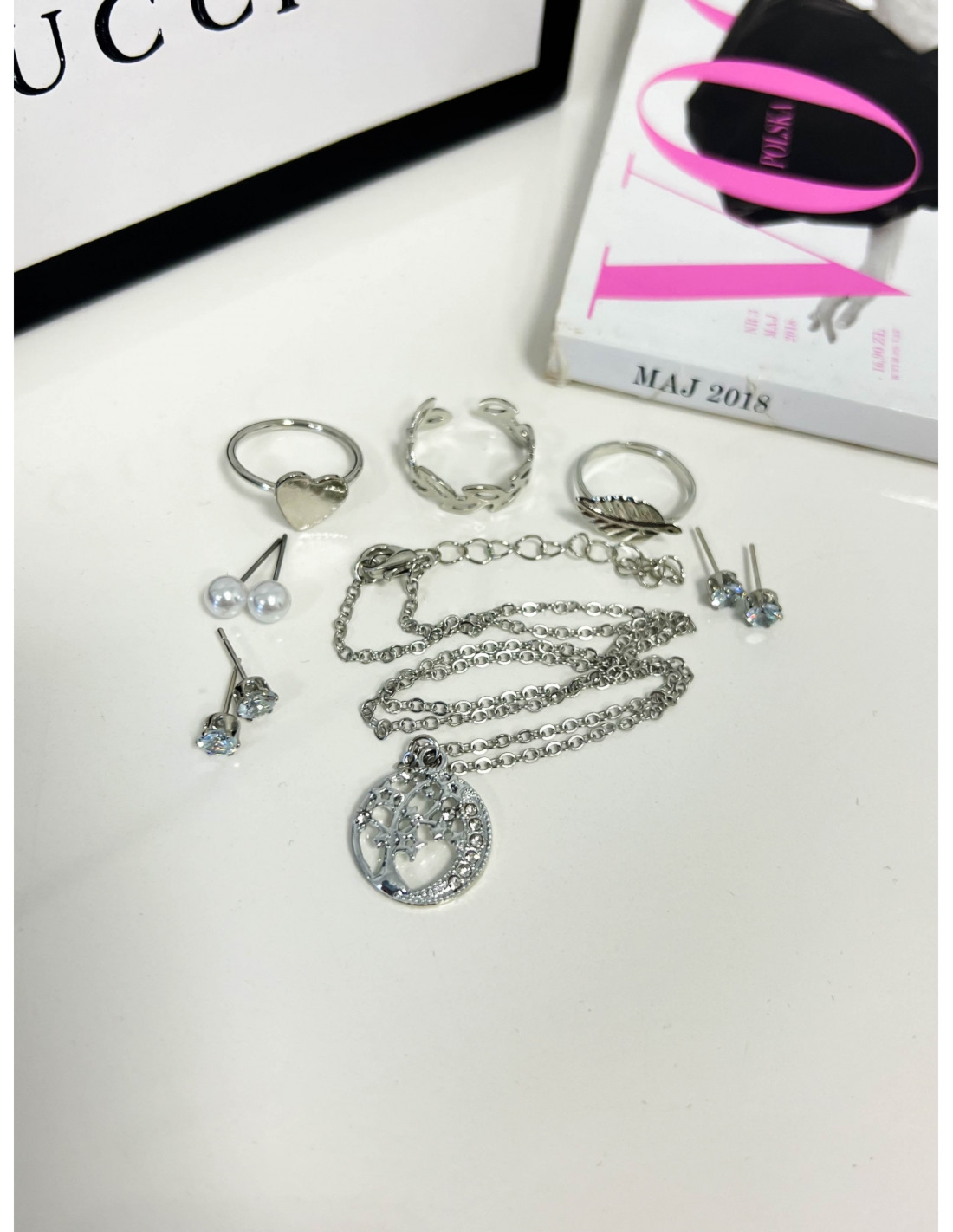 Zestaw biżuterii z motywem drzewka- srebrny