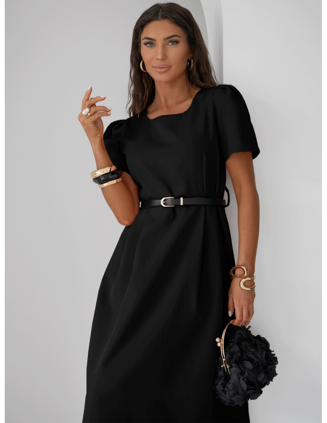 Elegancka sukienka midi z paskiem KERRIE - czarna