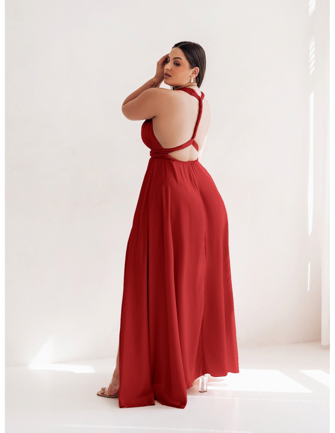 Sukienka PLUS SIZE maxi wiązana na wiele sposobów IMPERIA - czerwona
