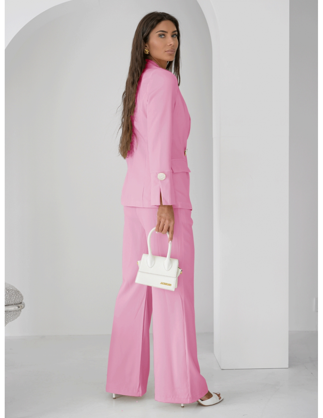 Komplet marynarka i szerokie spodnie KIZZY - pudrowy róż