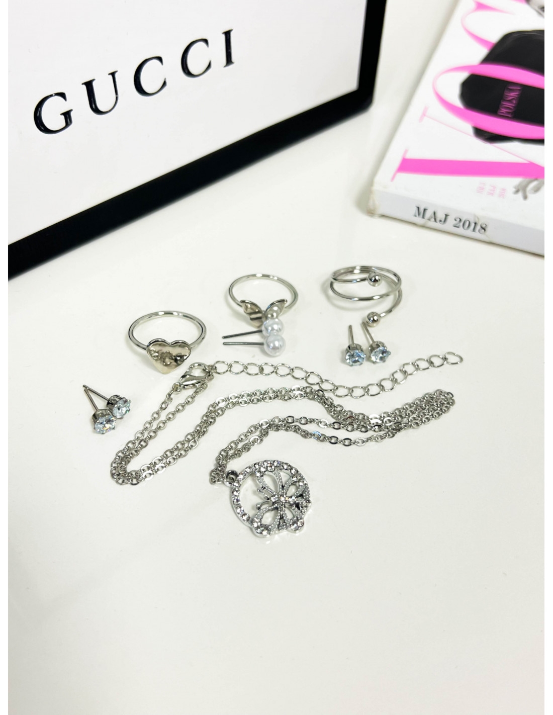 Zestaw biżuterii z motywem motyla- srebrny