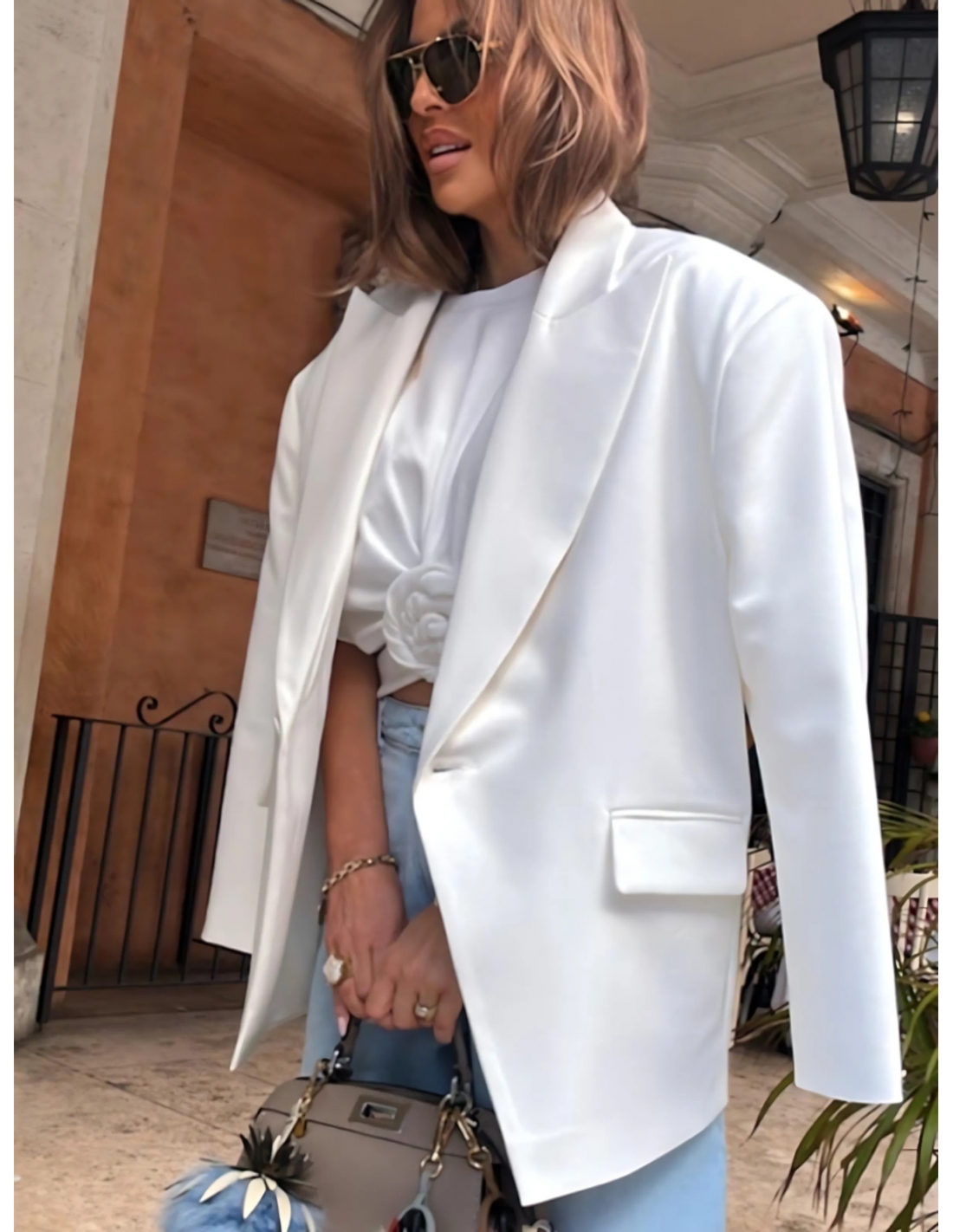 Długa marynarka oversize OLYARA - biała