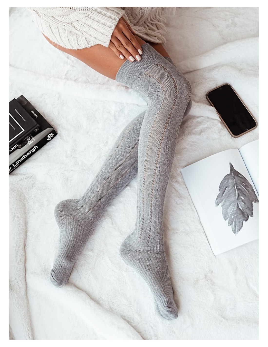 Zakolanówki ażurowe z warkoczem - szare