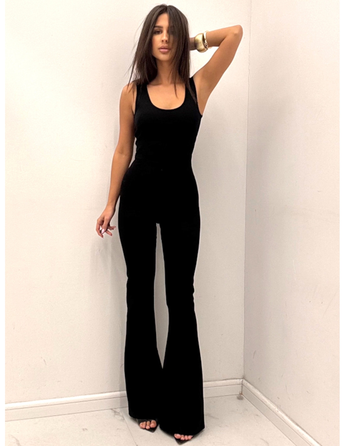 Dopasowany kombinezon z szerokimi nogawkami KASTOJA - czarny