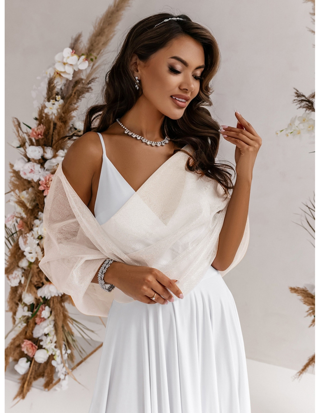 Przekładana tiulowa ślubna etola z brokatem ADETA - złota