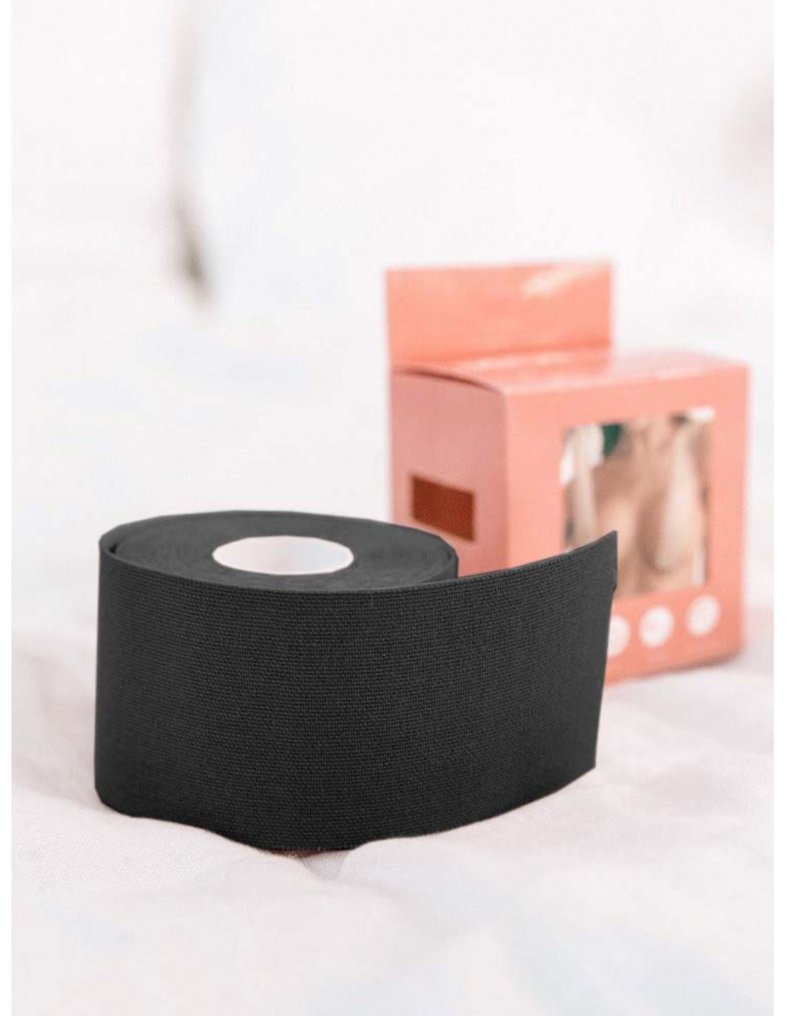 Taśmy samoprzylepne podnoszące biust TAPE - czarne