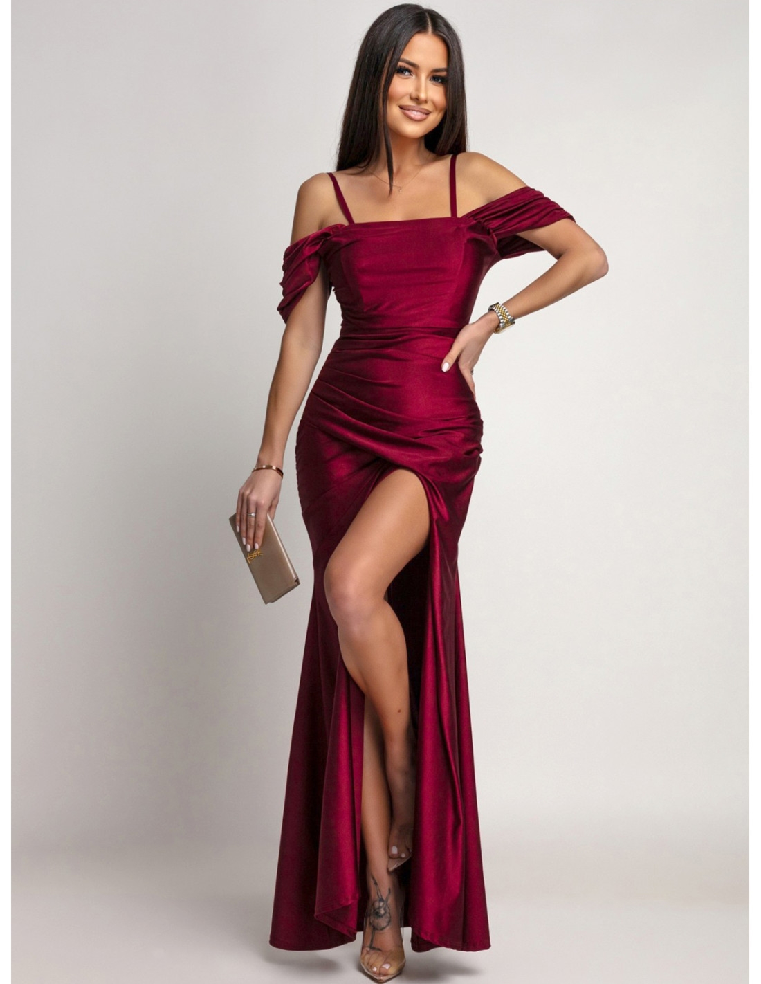 Sukienka maxi z przekładanym dołem VIANNA - bordowa