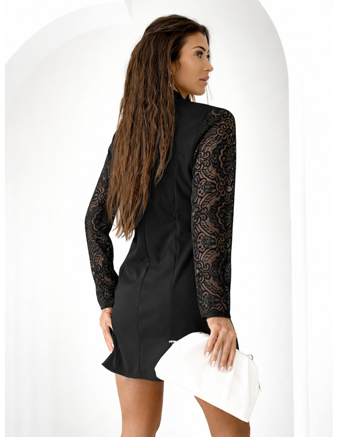 Sukienka mini z koronkowymi rękawami SAILI - czarna
