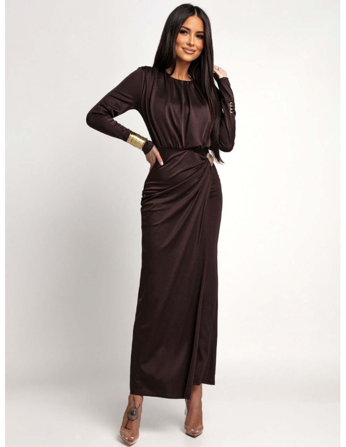 Elegancka sukienka maxi z ozdobną klamrą MARION - czekoladowa