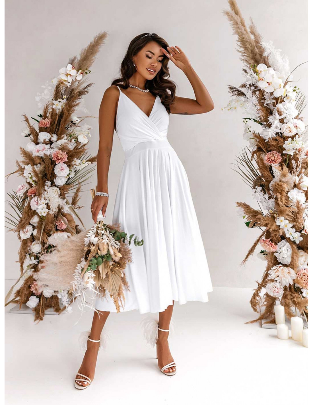 Sukienka midi na ramiączkach AGNES - biała