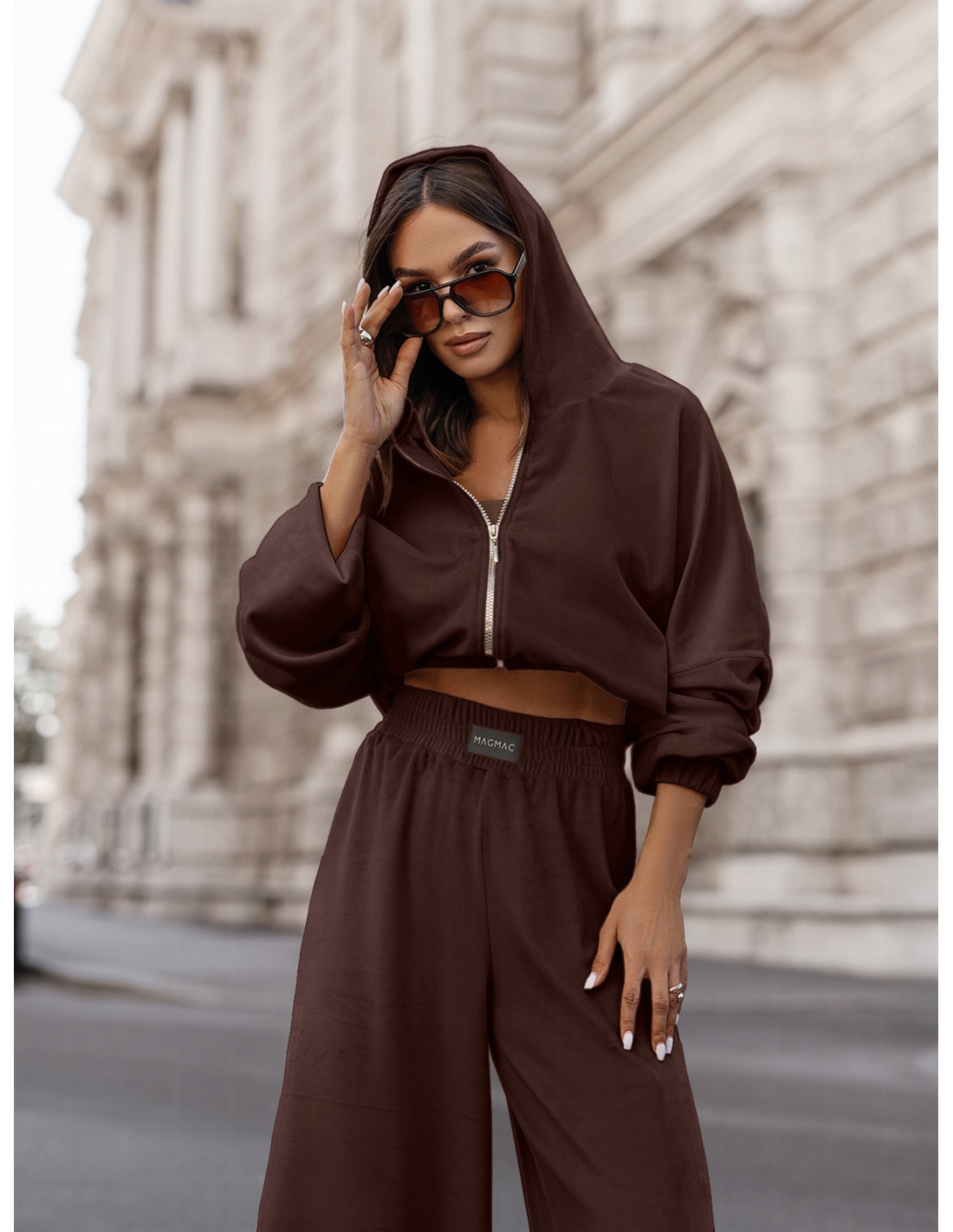 Welurowy dres bluza i szerokie spodnie MAXIM - czekoladowy