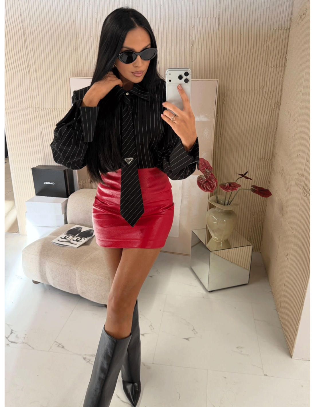 Koszula z krawatem w paski AELITA - czarna