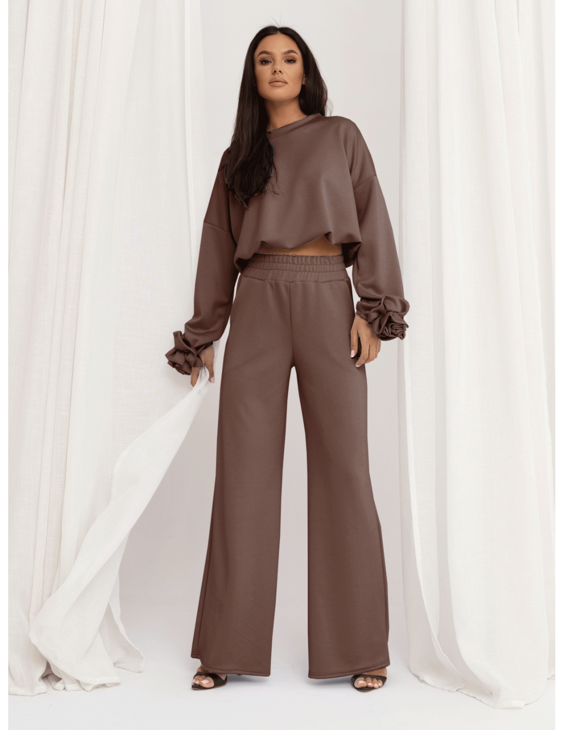 Masełkowy komplet z szerokimi spodniami POSY - mocha mousse