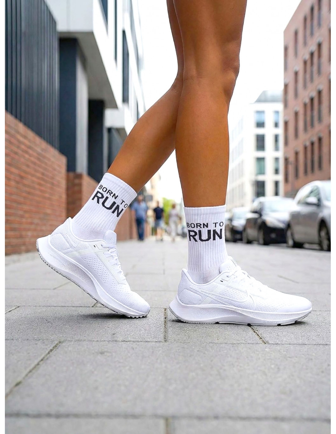 Skarpetki damskie BORN TO RUN - białe