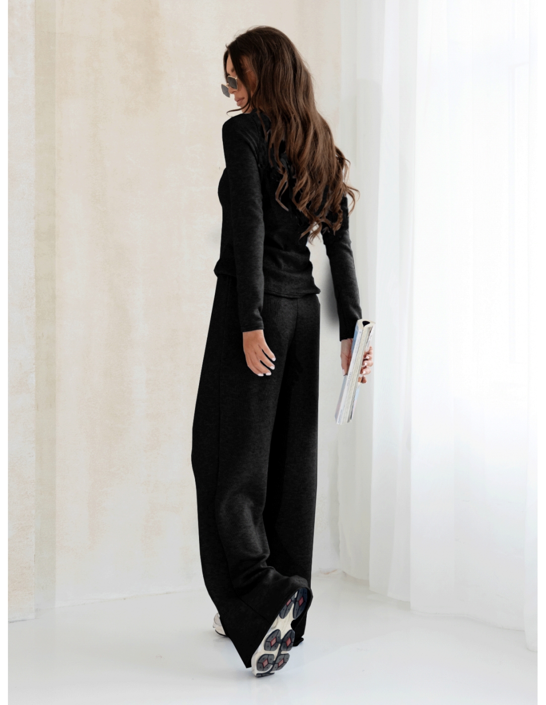 Komplet dzianinowy z szerokimi spodniami CELESTE - czarny