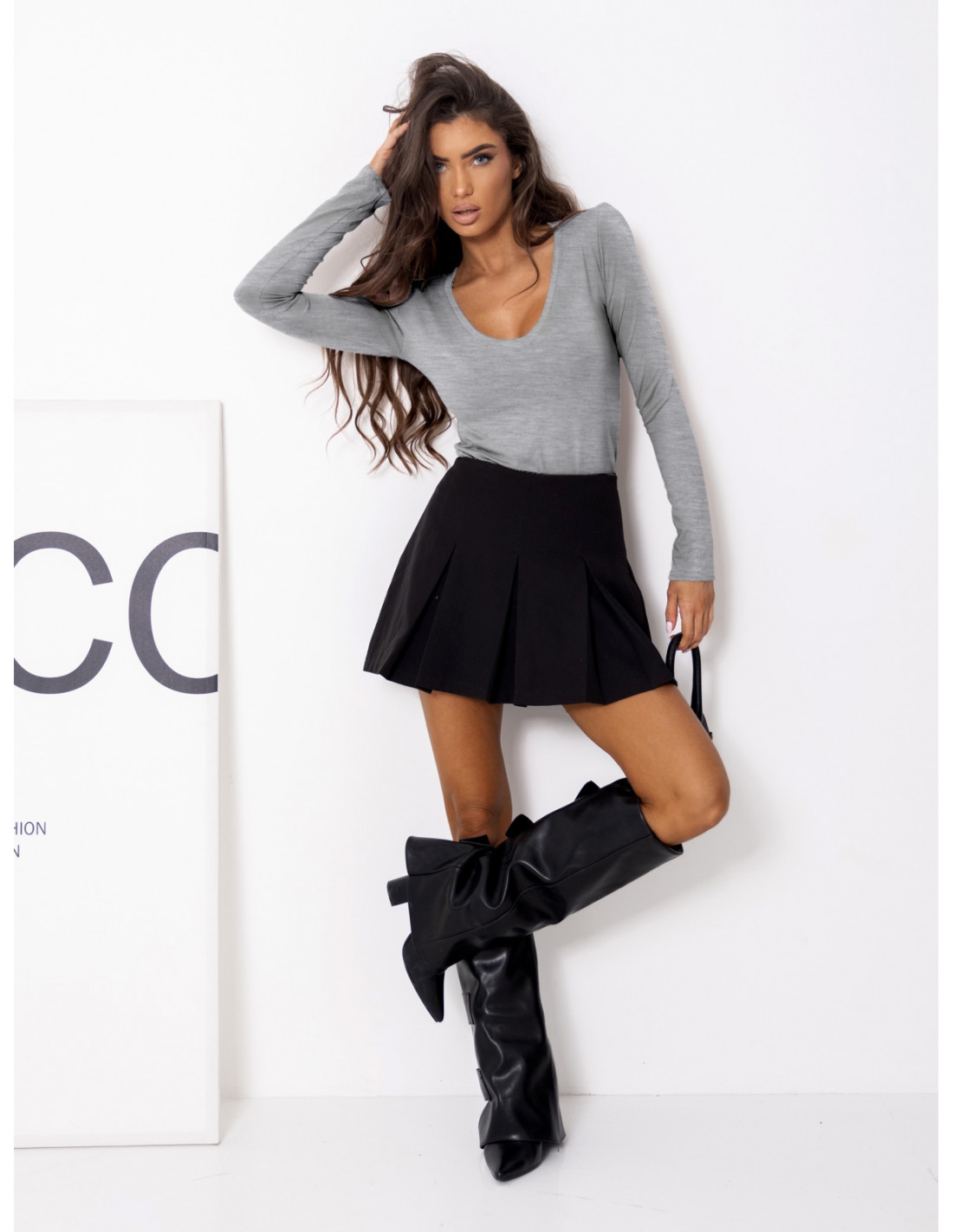 Bluzka z wiskozy z dekoltem V LUXORIA - szary melanż