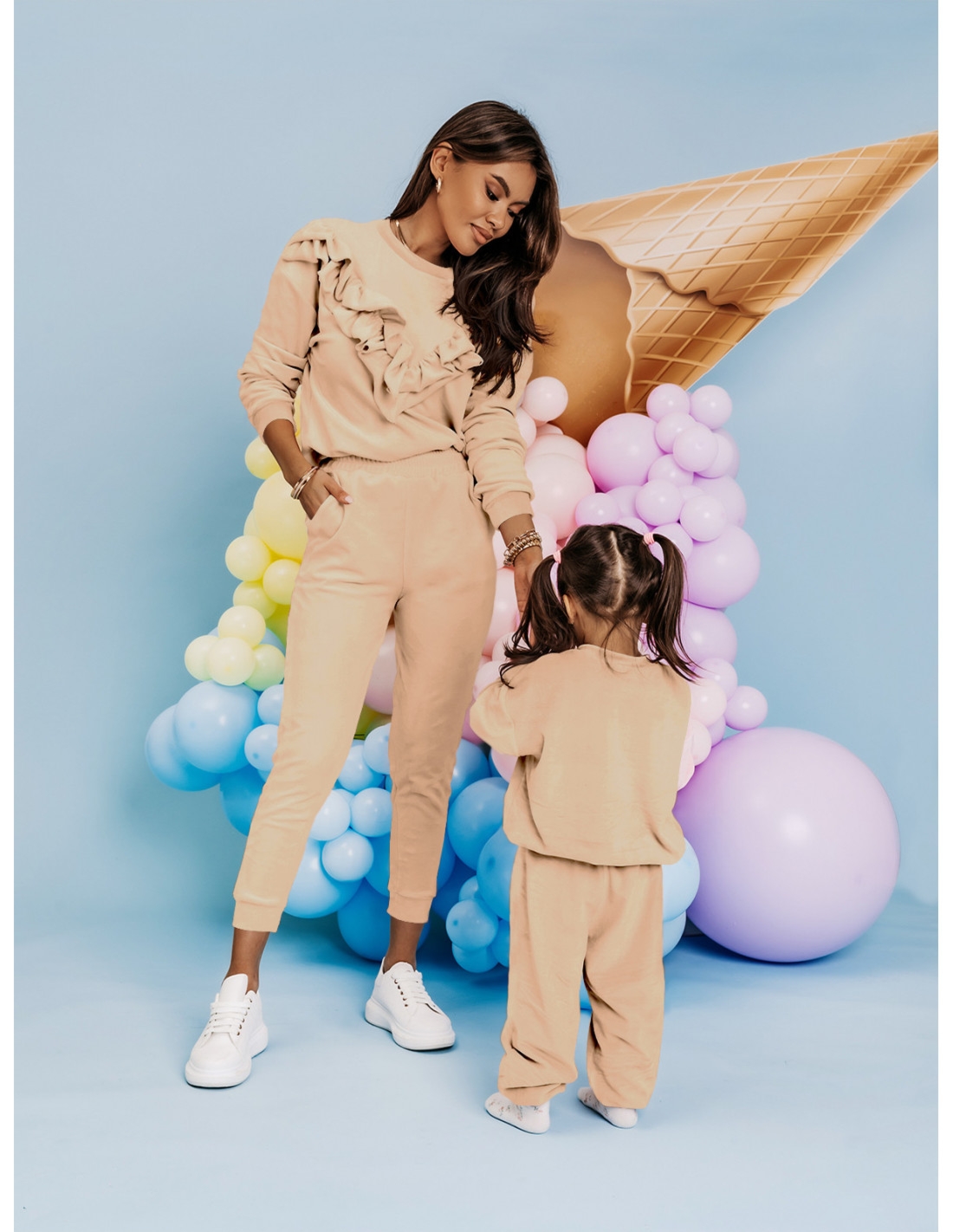 Welurowy dres dziecięcy - WILLY - beżowy