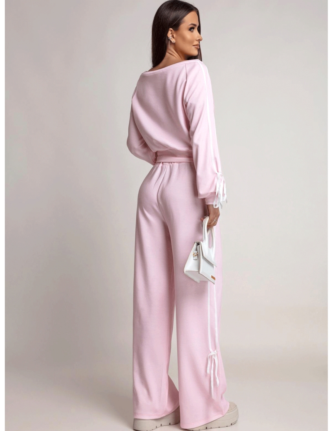 Komplet dresowy z szerokimi spodniami SHYLA - pudrowy róż