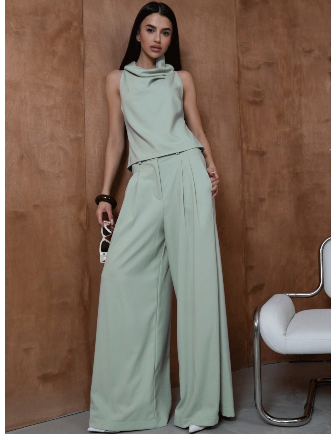 Elegancki komplet z szerokimi spodniami SUZANE - pistacjowy