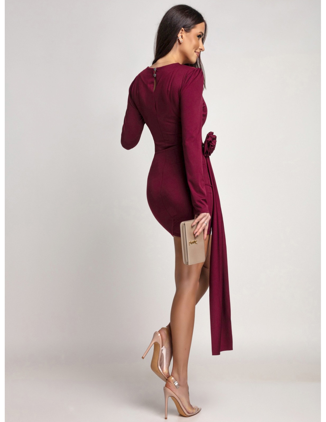 Sukienka mini z szarfą VANELLE - bordowa