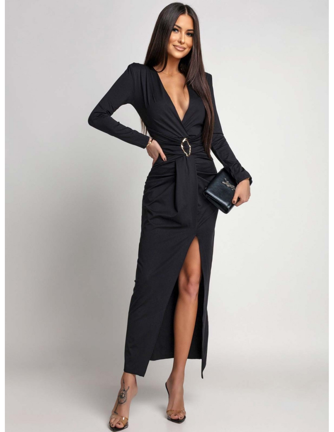 Maxi sukienka z głębokim dekoltem MILLA - czarna