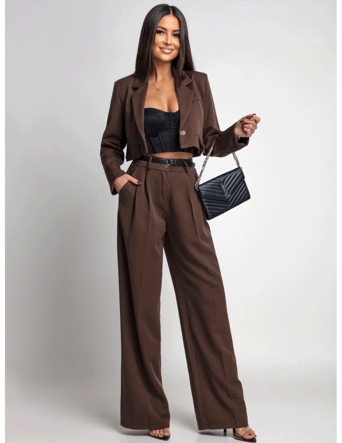 Garnitur krótka marynarka i szerokie spodnie FENZO - czekoladowy