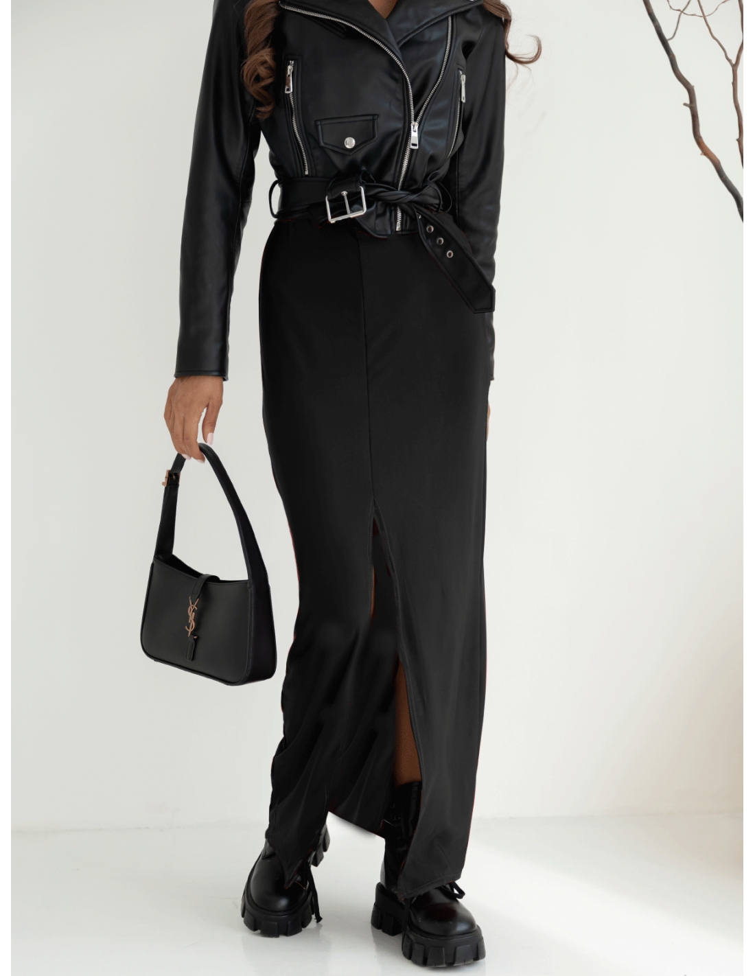 Spódnica maxi z rozcięciem VALA - czarna