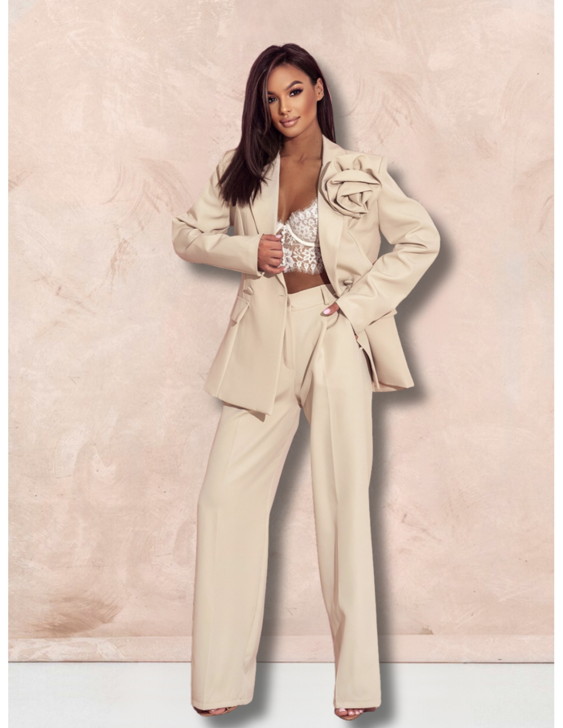 Garnitur z szerokimi spodniami ENOJA - beżowy