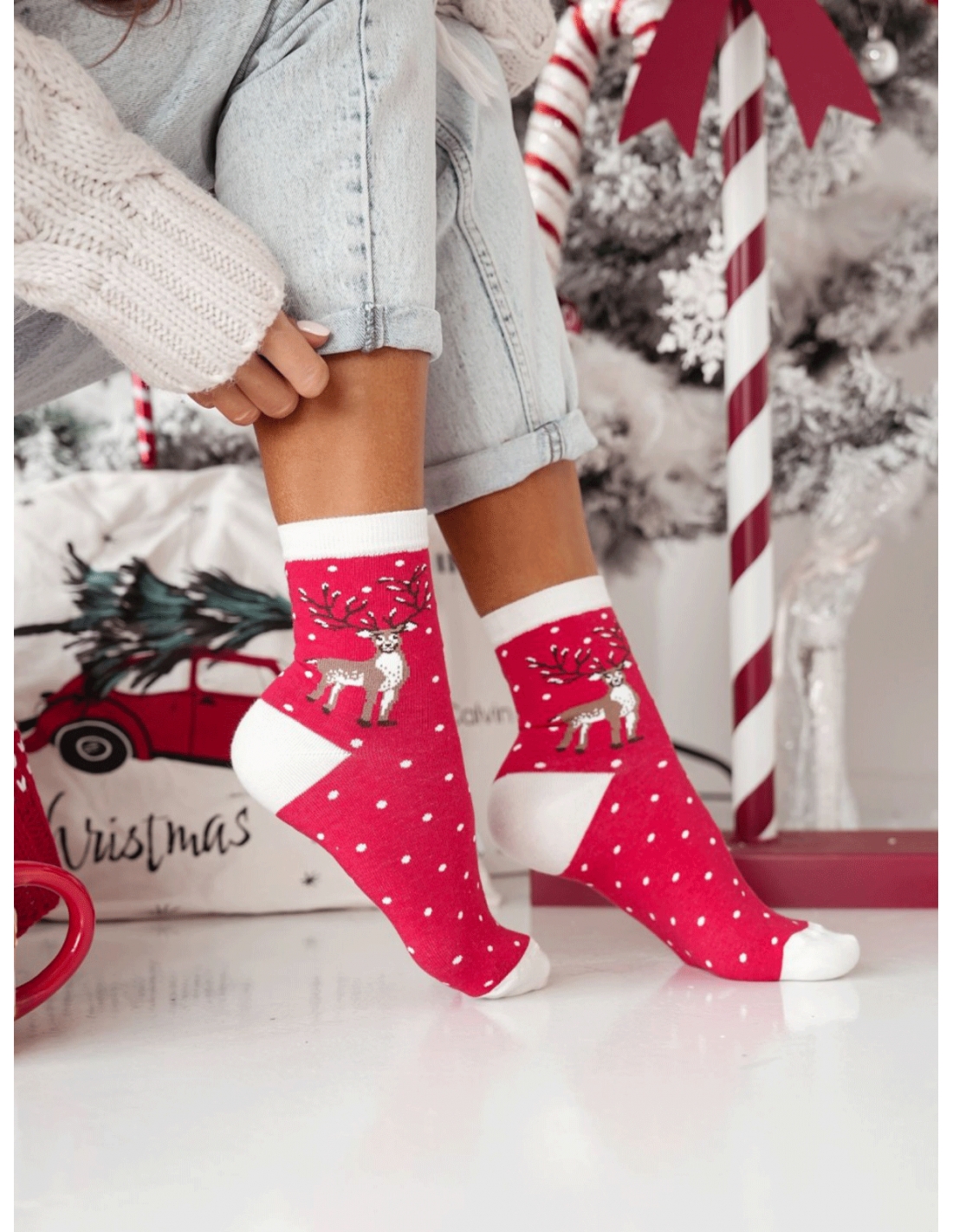 Skarpetki damskie świąteczne DUŻY RENIFER i KROPKI - wzór 8