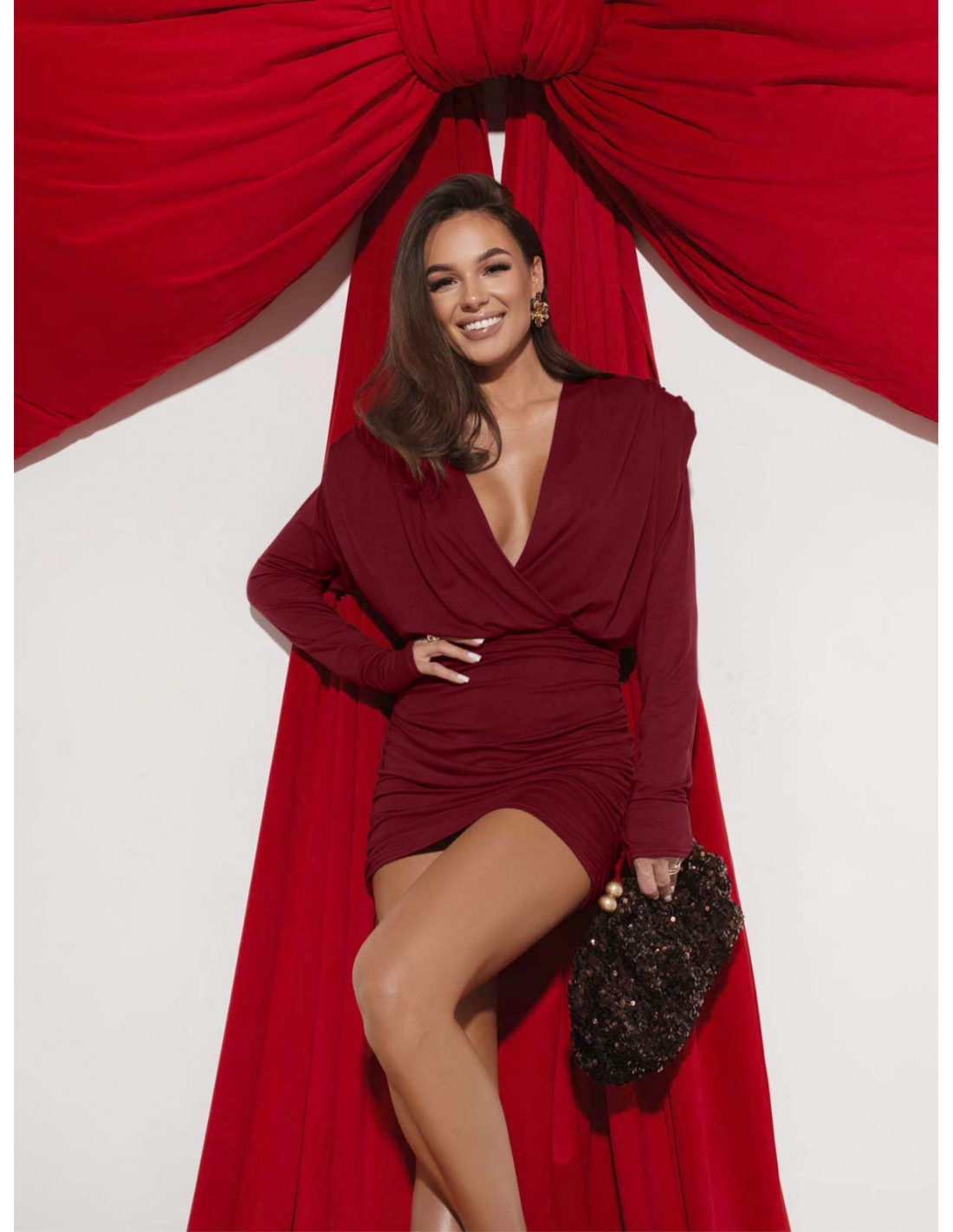 Wiskozowa sukienka mini z marszczeniem LOTTA - bordowa