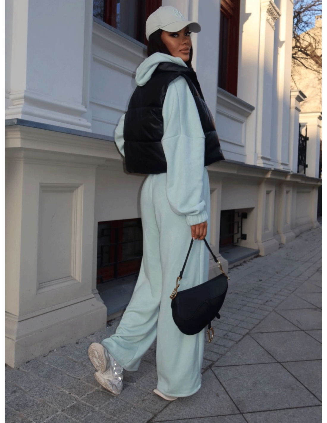 Komplet z wełny z szerokimi spodniami YOSHIE - pistacjowy