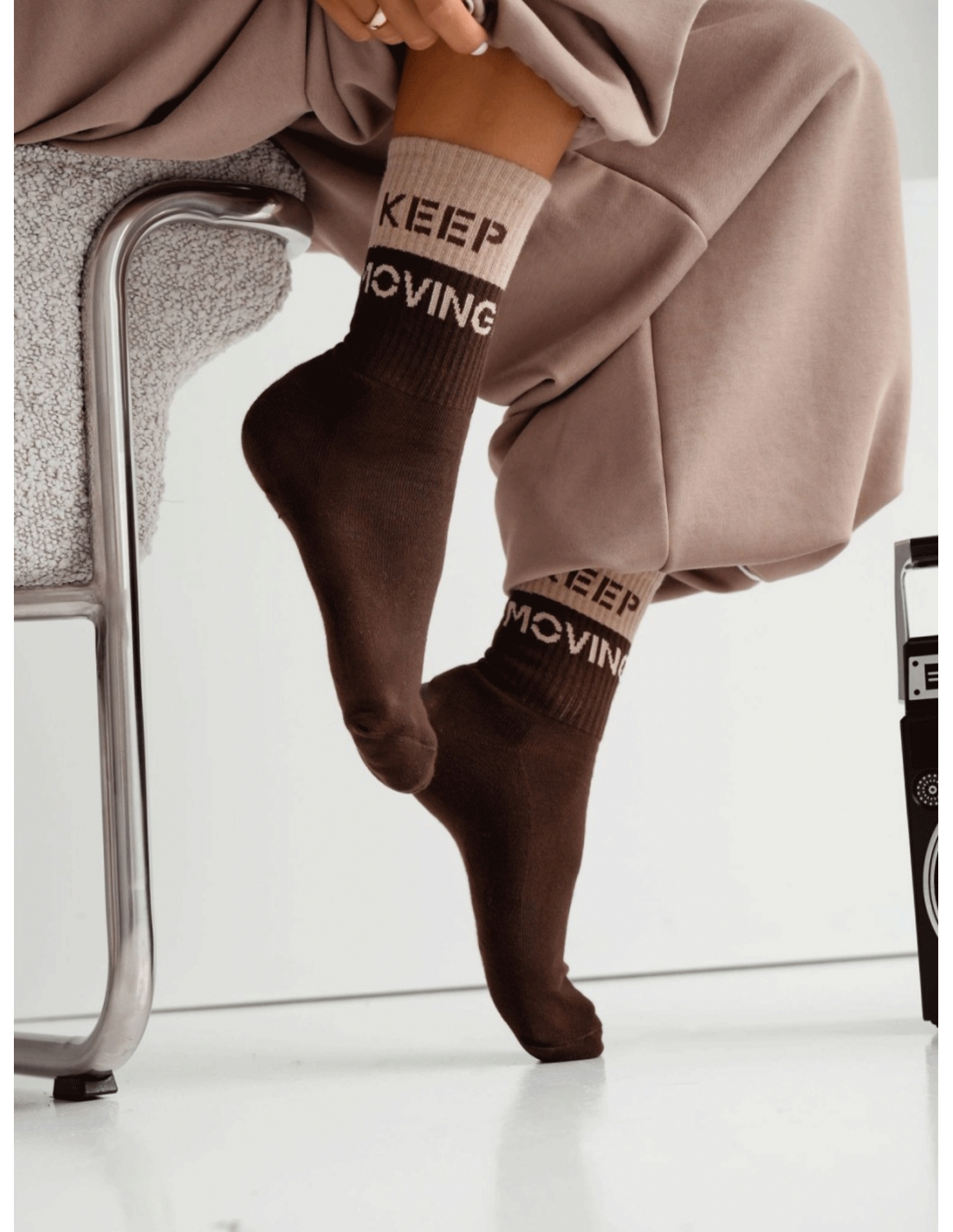 Skarpetki damskie półfrotte KEEP MOVING - czekoladowe