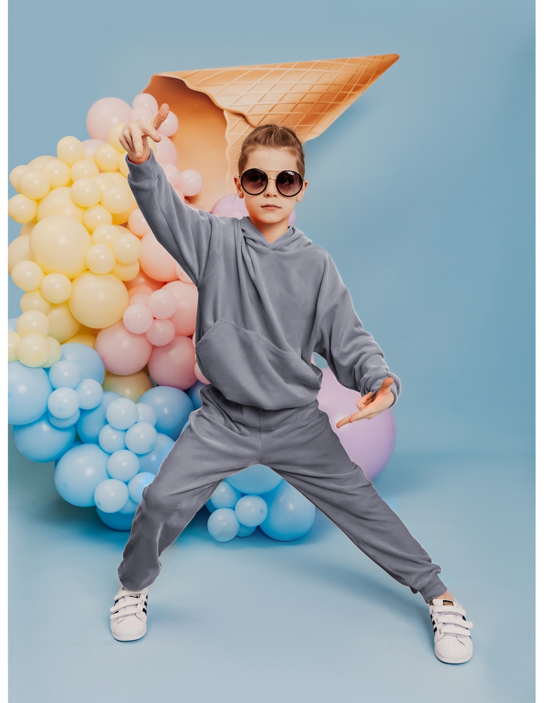 Welurowy dres dziecięcy TIMON - szary