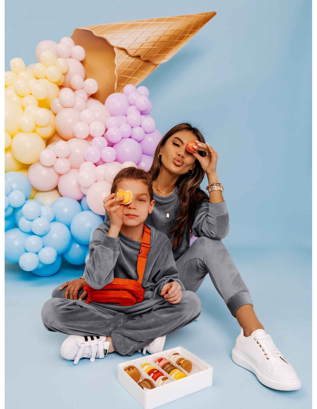 Welurowy dres dziecięcy DIEGO - szary