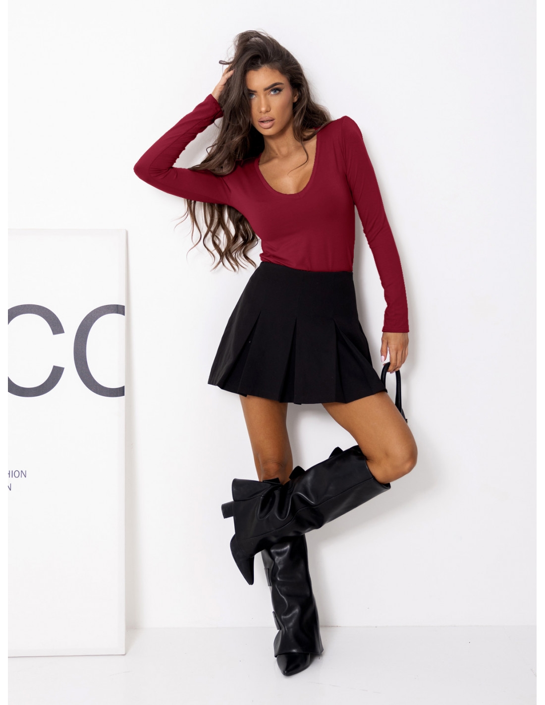 Bluzka z wiskozy z dekoltem V LUXORIA - bordowa