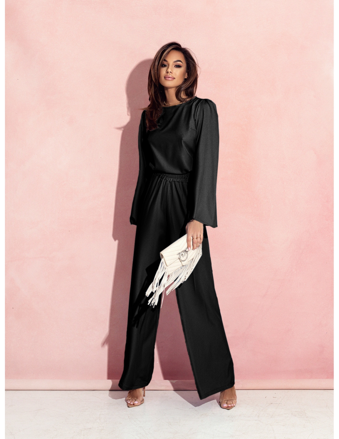 Modny komplet z szerokimi spodniami MAVIS - czarny