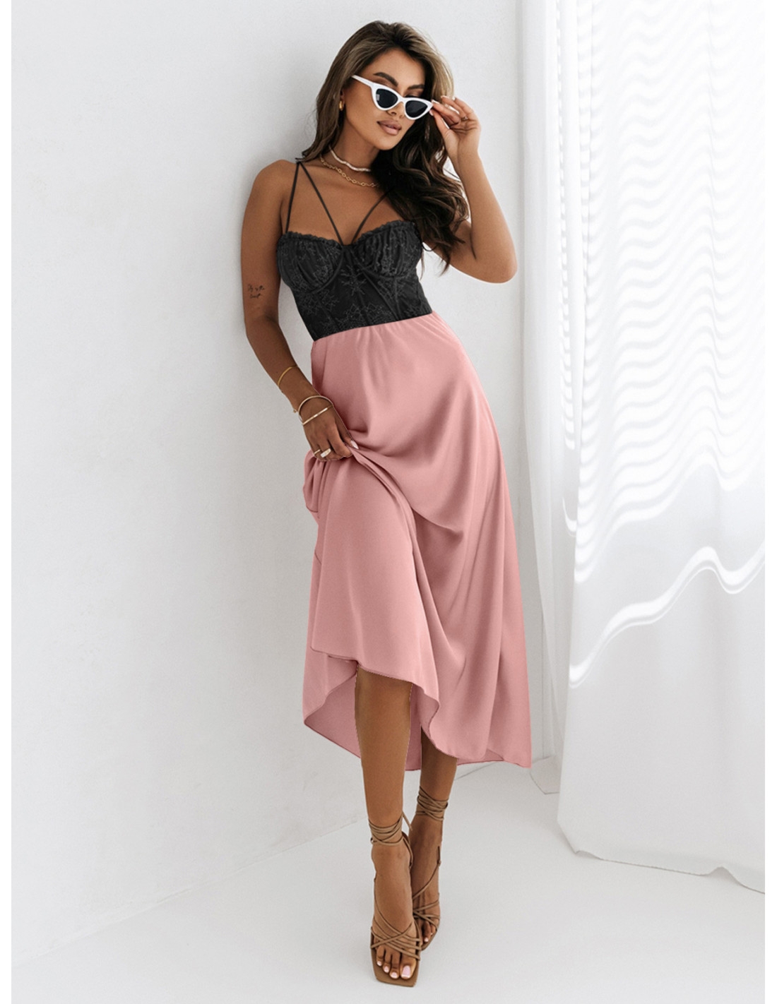 Elegancka satynowa spódnica maxi SATEEN - brudny róż