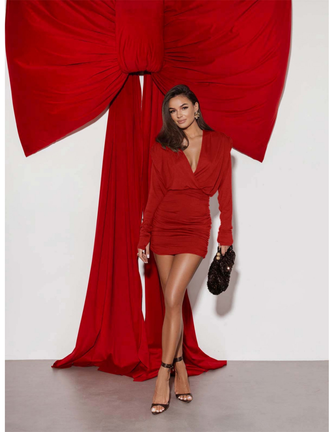 Wiskozowa sukienka mini z marszczeniem LOTTA - czerwona