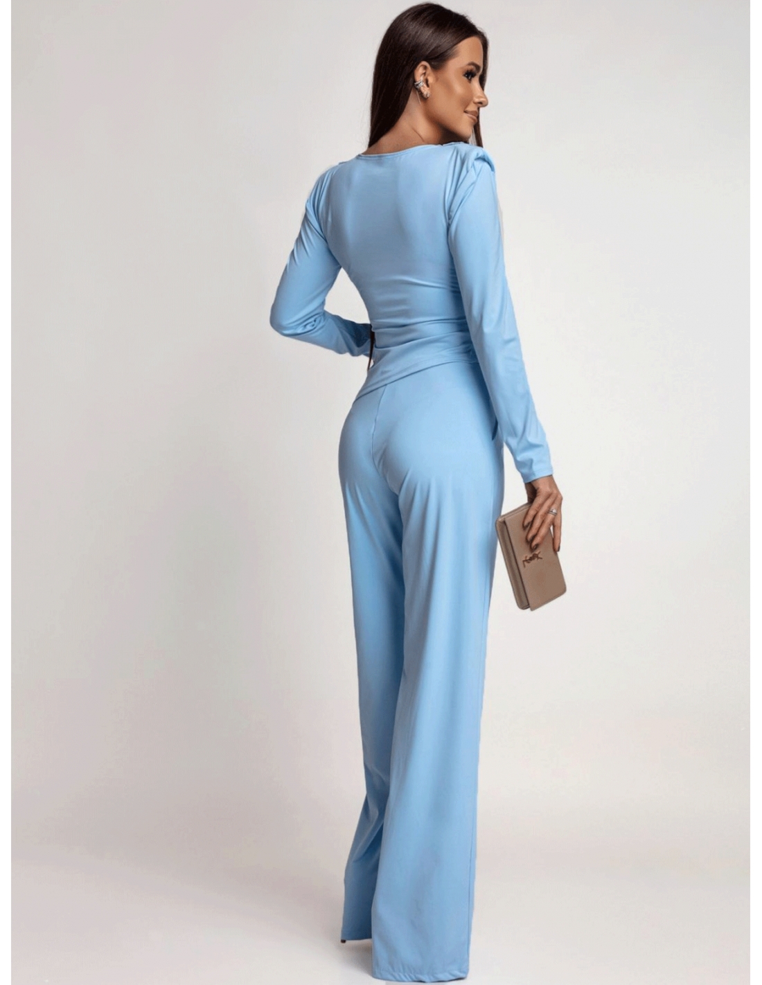 Kobiecy komplet z szerokimi spodniami ITANJA - błękitny