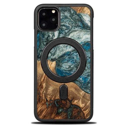 Image of Drewniane etui Bewood do iPhone 11 Pro Max, Planets - Ziemia MagSafe