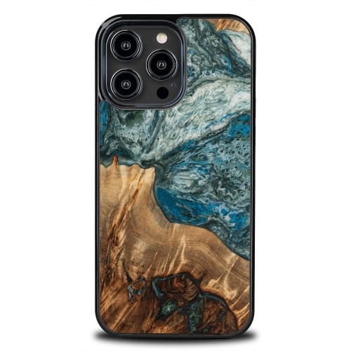 Image of Drewniane etui Bewood do iPhone 14 Pro Max, Planets - Ziemia