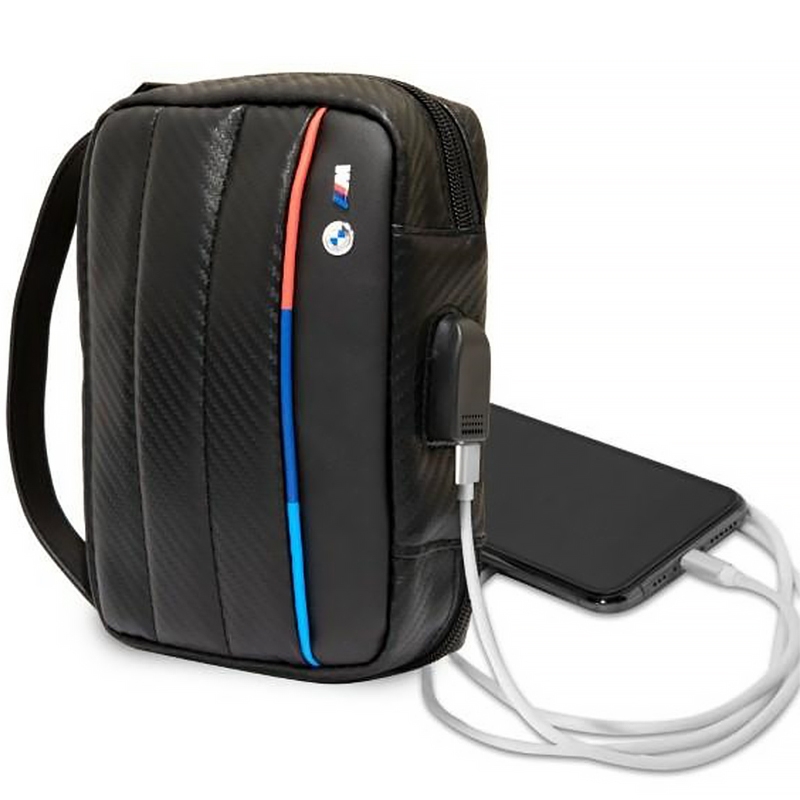 Saszetka z wbudowanym kablem USB-A BMW Carbon Tricolor 23,5 x 15,5 x 6,5 cm, czarna