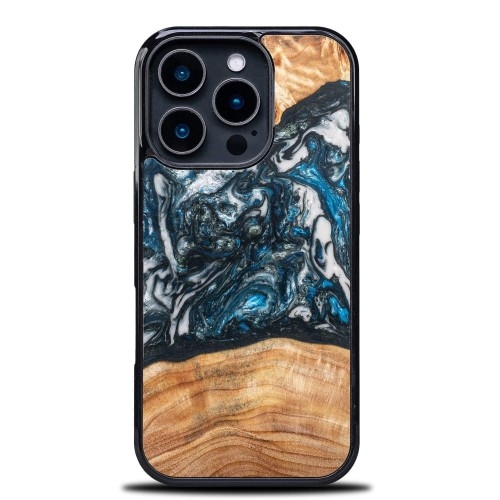 Image of Drewniane etui do iPhone 16 Pro, Bewood Unique Planets Ziemia