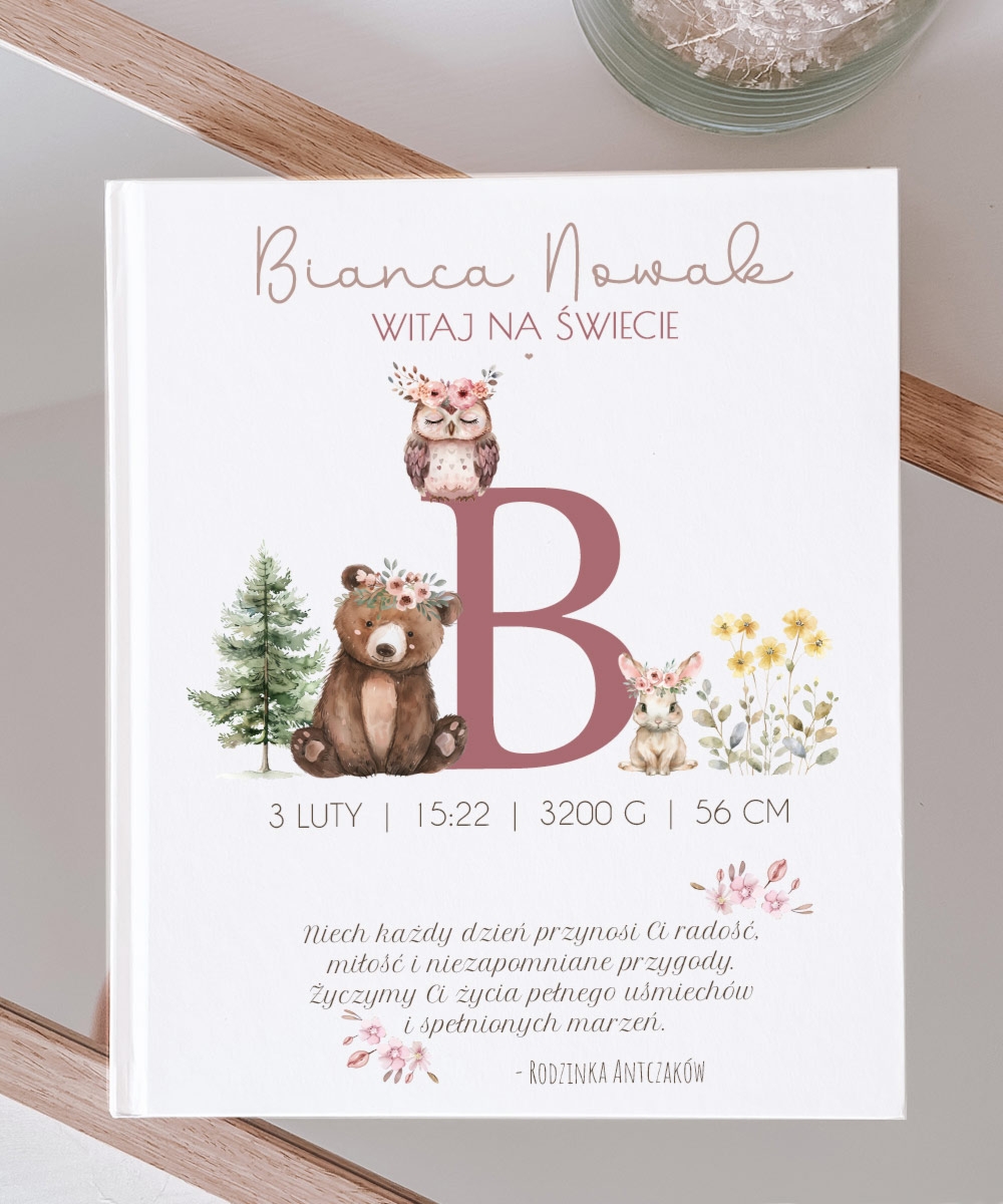 Książka baśnie z imieniem dziewczynki - Prezent z metryczką na narodziny LEŚNE