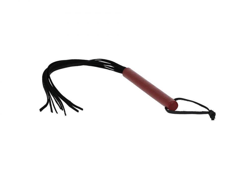 Pejcz Duży, Czerwony Whips