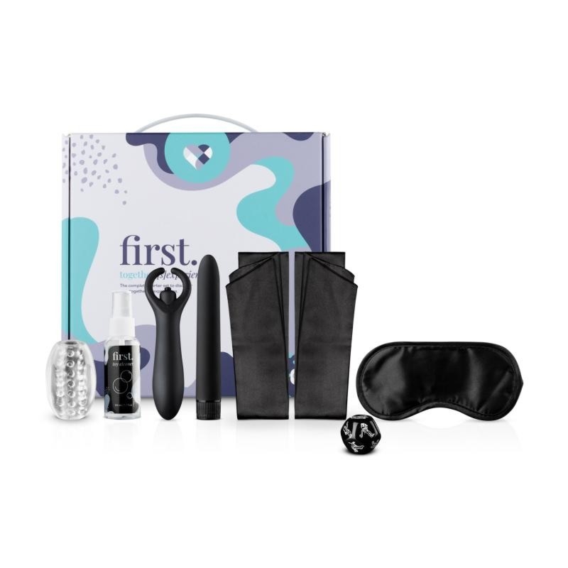 Walentynkowy zestaw dla par Loveboxxx First. Together [S]Experience